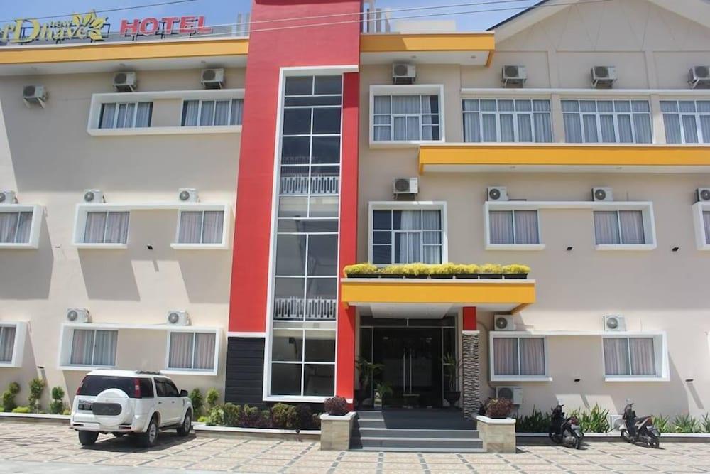 New D'Dhave Hotel Padang  Extérieur photo