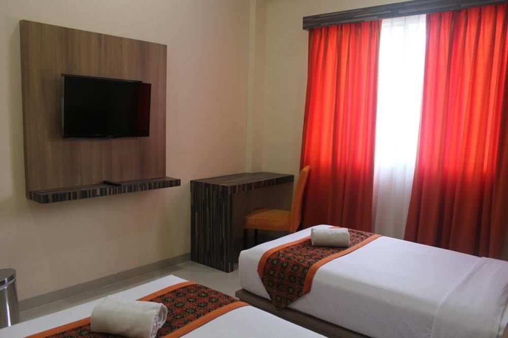 New D'Dhave Hotel Padang  Extérieur photo
