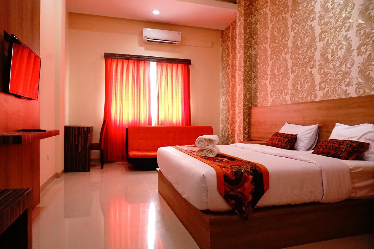 New D'Dhave Hotel Padang  Extérieur photo